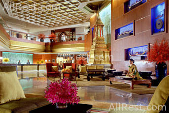 Royal Orchid Sheraton Hotel 5